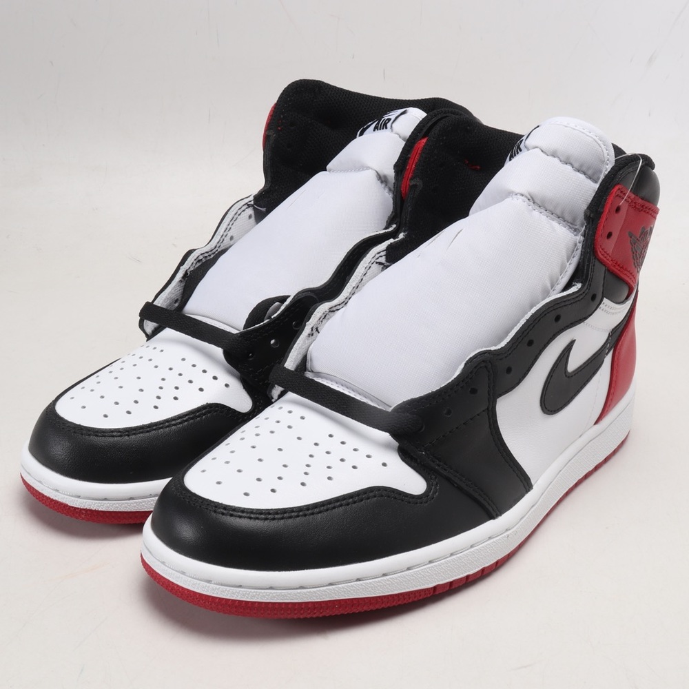 Jordan 1 High Black Toe OG 2016